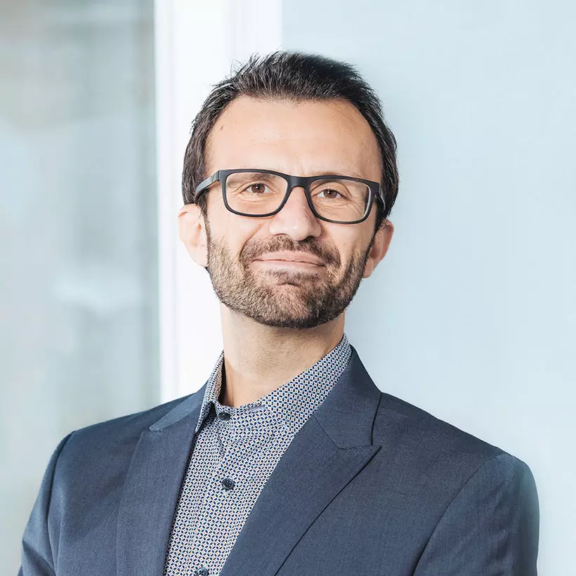 Calogero Catavello | pressrelations Schweiz Calogero Catavello | Senior Consultant Media Analytics
