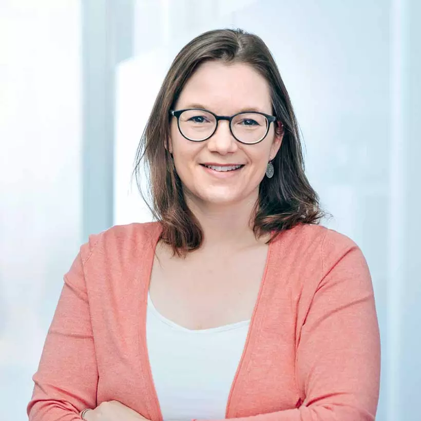 Lea König | pressrelations Schweiz Lea König | Projektmanagerin Media Monitoring